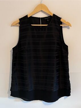 Banana Republic Black Sleeveless Shadow Stripe Blouse SP Keyhole Back Work Top